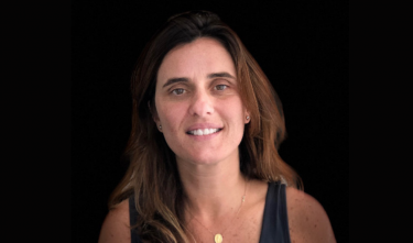 MÓNICA GANA