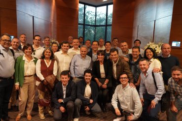 Círculo de Emprendimiento aborda los desafíos de la inteligencia artificial en los negocios