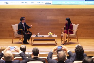 Círculo de Emprendedores del ESE reunió a la ministra Ximena Lincolao para conversar sobre innovación, startups y desarrollo tecnológico