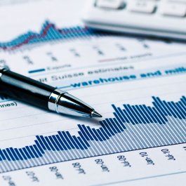 CEF Análisis - Informe Macrofinanciero - Abril 2021