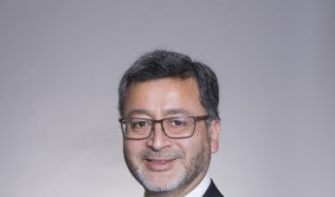 Académico del CIE es entrevistado sobre el déficit de profesionales con doctorado en la industria