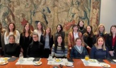 Mujeres del rubro inmobiliario se reúnen en el ESE